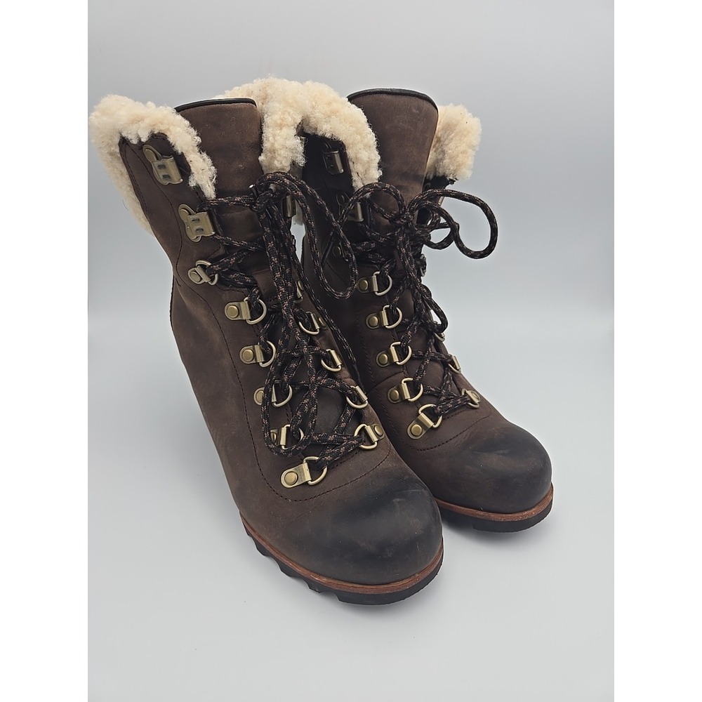 Sorel Womens 8.5 Waterproof Wedge Booties Brown leather Faux fur Shearling Boots